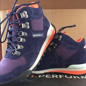 Women’s Merrell Eagle 7.5